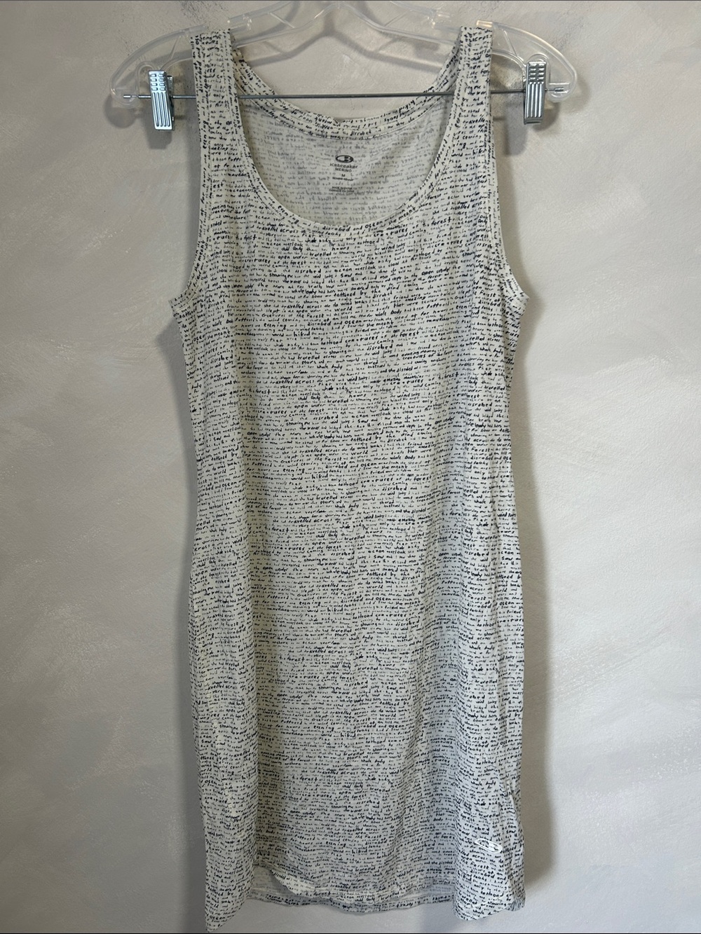 Icebreaker Merino Lyocell black and white text printed sleeveless dress sz M